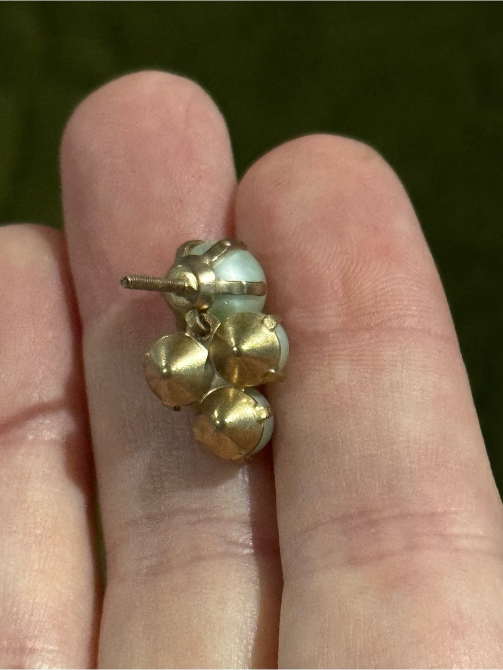 Delicate Vintage Sea Foam Green Pearl Cluster Dangle Earrings - Picture 5 of 7